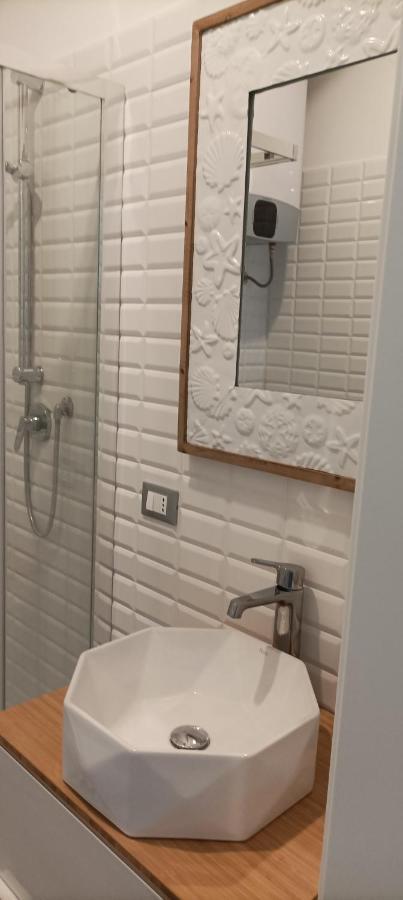 Апартаменты A Un Passo Dal Mare Cin Ito1Oo59C29Zgy7Fln Рива-Тригозо Экстерьер фото